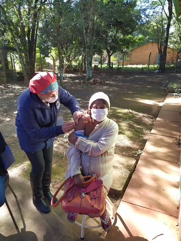 Gestantes indígenas de Itakyry reciben la vacuna antiCOVID - ABC en el Este - ABC Color