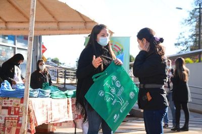 CDE se adhiere al "Día internacional Libre de Bolsas de Plástico" | OnLivePy