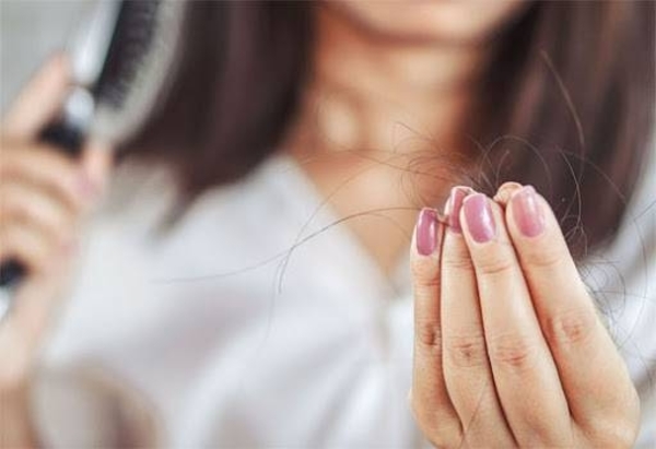 Diario HOY | Post COVID-19: Brindan recomendaciones para la caída de pelo