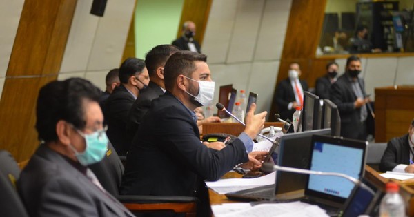 La Nación / Bancada de HC en Diputados presenta proyecto de ley que regula ejercicio de la medicina estética