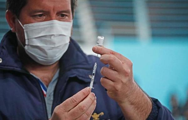 Pacientes con comorbilidades celebran acceso a vacuna anticovid