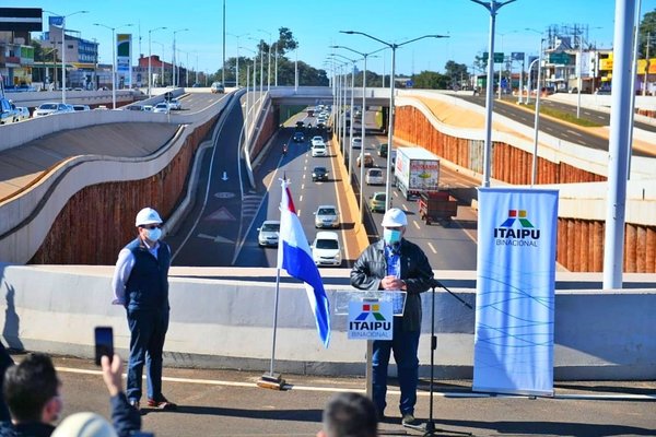 Gobierno habilita el multiviaducto de Ciudad del Este | .::Agencia IP::.