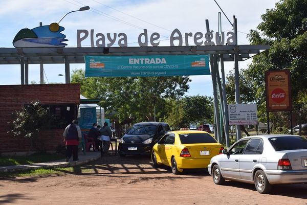 Areguá: Vacunación para vulnerables será en la playa municipal y en la Gobernación de Central - Nacionales - ABC Color