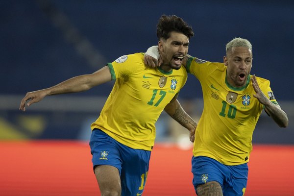 Brasil vence por la mínima a Chile y clasifica a 'semis' de la Copa América