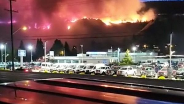La oIa de calor desata decenas de incendios en Canadá y Estados Unidos
