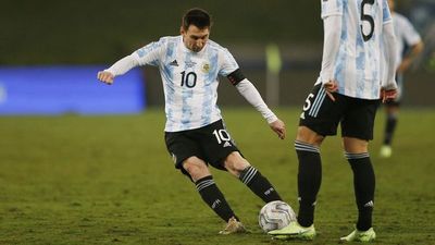 Argentina busca consolidar su buen momento ante Ecuador