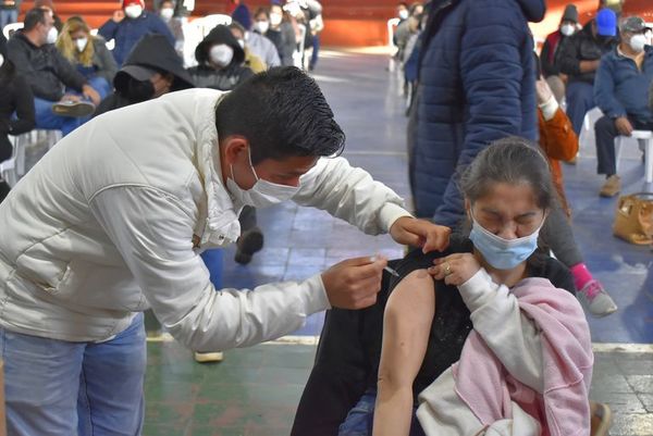 Esperan vacunar a 2.000 personas en Guairá    - Nacionales - ABC Color