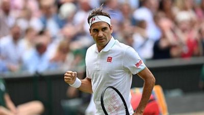 Federer sigue escribiendo récords en Wimbledon