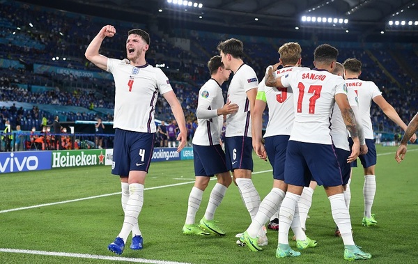 Eurocopa: Inglaterra golea a Ucrania y se mete en semifinales