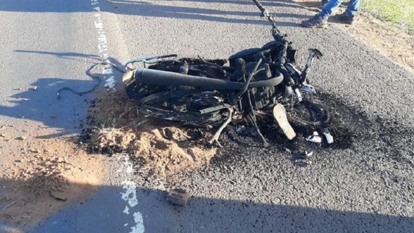 Pareja y su hija de 2 años muere en accidente en moto | Noticias Paraguay