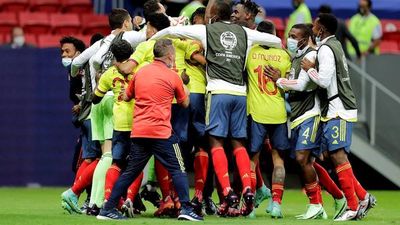 Colombia es semifinalista tras vencer en penales a Uruguay