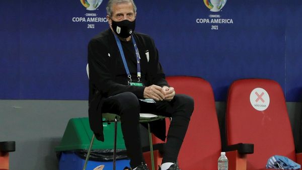 Óscar Tabárez sin "nada que reprochar" a sus jugadores