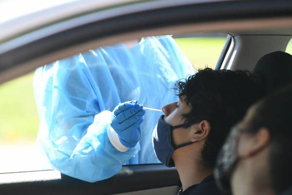 Hisopados para peatones y automovilistas, habilita IPS para asegurados - ADN Digital