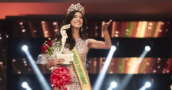 Jimena Sosa es la nueva portadora de la corona de Miss Grand Paraguay