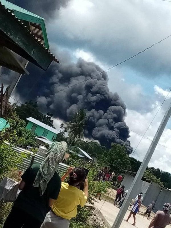 Accidente de avión militar en Filipinas deja al menos 29 muertos | .::Agencia IP::.