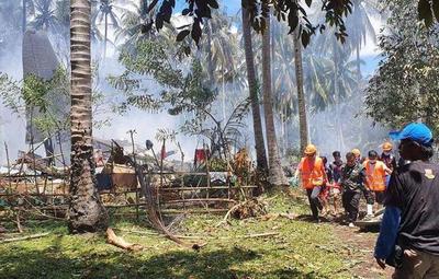Accidente aéreo en Filipinas deja más de 40 muertos