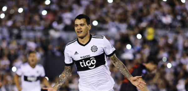 William Mendieta no sigue en Juárez y en Olimpia se ilusionan con su regreso