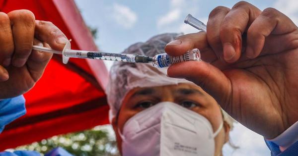 Rechazaron vacunar a extranjera, pese a su enfermedad de base