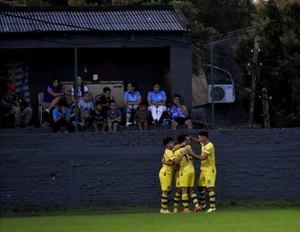 Capiatá logra su segundo triunfo - Fútbol de Ascenso de Paraguay - ABC Color