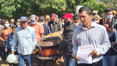 Crónica / MATARON A JORGITO. “El Paraguay está de luto”, dijo tío del joven