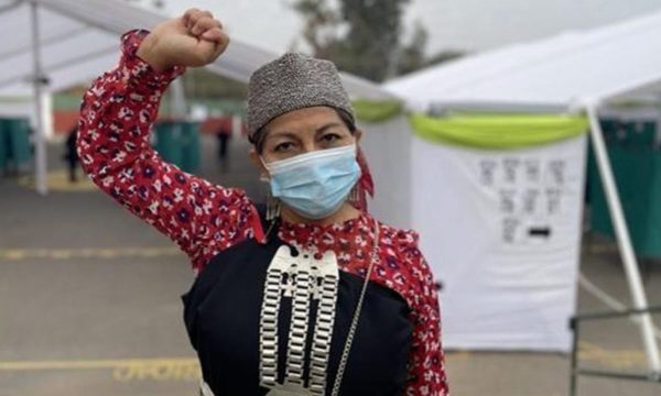 Lideresa del pueblo mapuche elegida como la presidenta de la Convención Constitucional de Chile