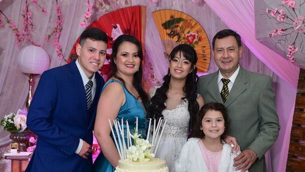 Los 15 años de Camila María Maciel Garcete