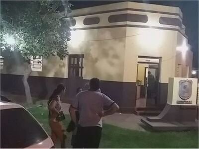 Tras asalto domiciliario recuperan vehículo robado y detienen a dos personas