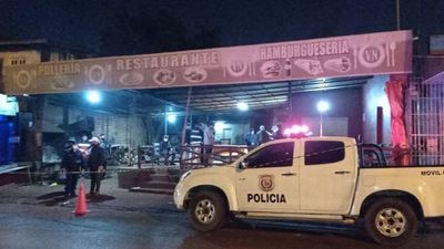 Discusión en una hamburguesería deriva en doble homicidio