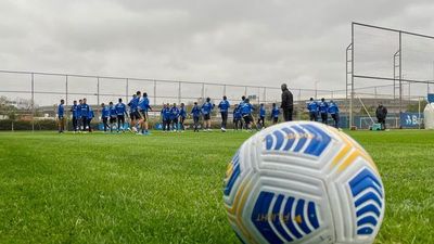Gremio despide a su técnico tras quedar colero