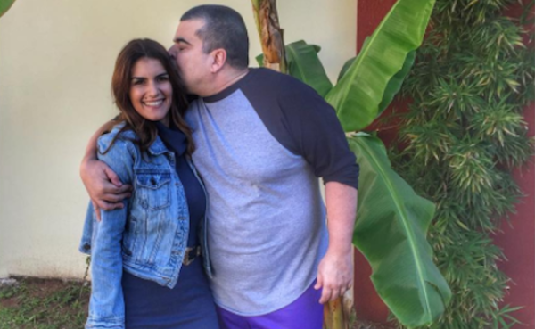 Diario HOY | Papá de la "desamparada" presume de su dinero y la red le recuerda su 'negra' historia