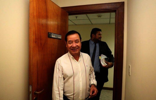 Diario HOY | El diputado Miguel Cuevas afrontará juicio oral por enriquecimiento ilícito
