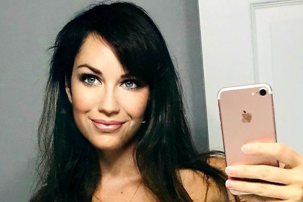 ¡Viral! Despidieron a profesora por tener cuenta en OnlyFans