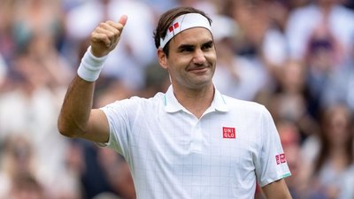 Federer supera a Senego para clasificar a cuartos de final de Wimbledon
