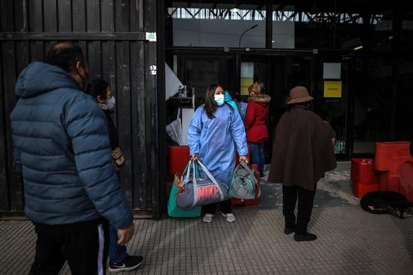 Argentina avanza en su plan de vacunación mientras descienden los contagios | El Independiente