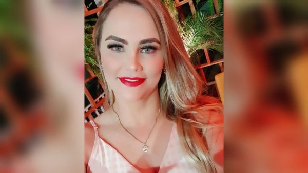 "Recibí muchos piropos", dijo exmiss que se ofreció a llevar al rollo a vacunarse