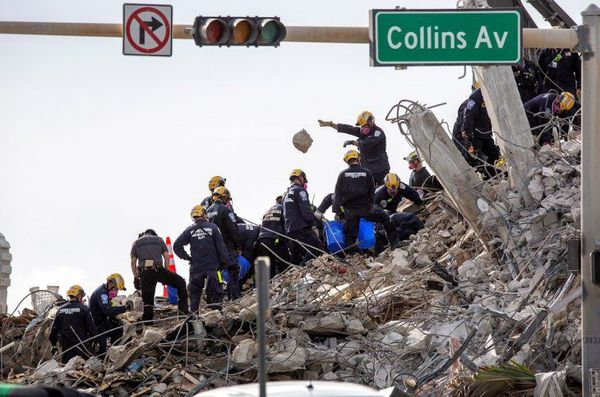 MUNDO | Extraen 3 cuerpos de restos del edificio en Surfside y suben a 27 los muertos