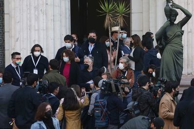 Suspenden sesión de la constituyente de Chile por falta de medidas sanitarias - Mundo - ABC Color