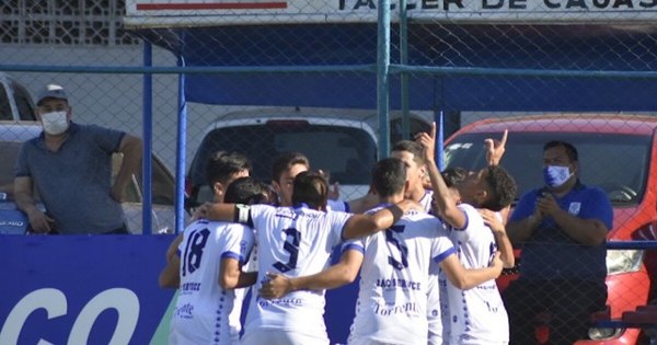 La Nación / Ameliano ganó y ya es tercero