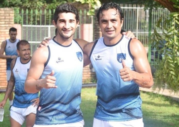 Crónica / ARNALDO PEREIRA: “Dejé el fútbol de Chile por culpa de los terremotos”