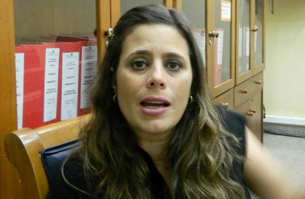 ¿Cuánto entiende Kattya González de economía?