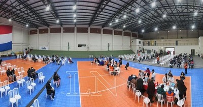 La Nación / Director del Hospital Acosta Ñu pide vacunar a niños contra el COVID-19