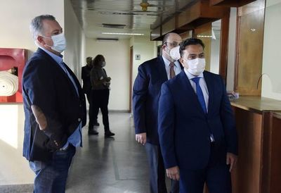 Silveira firmó aceptación de medidas - Nacionales - ABC Color