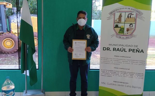 Intendente de Raúl Peña renuncia para buscar el “rekutu”