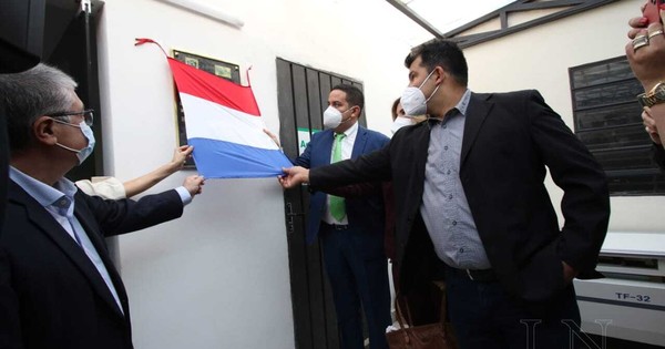 La Nación / Inauguran tercer pabellón y segunda planta de oxígeno en Hospital de Villa Elisa