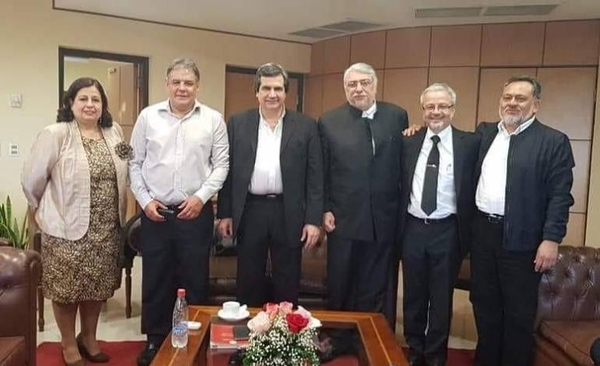 Diario HOY | Senador niega que el Frente Guasu sea brazo político de criminales del norte