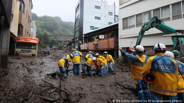 Japón busca a contrarreloj desaparecidos por lluvias torrenciales