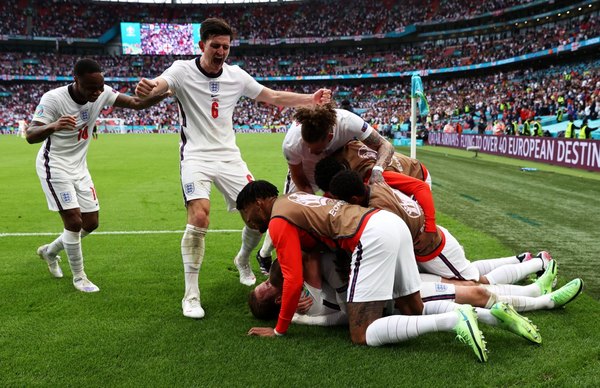 Londres sortea entradas para la final de la Eurocopa entre jóvenes que se vacunen contra el COVID-19