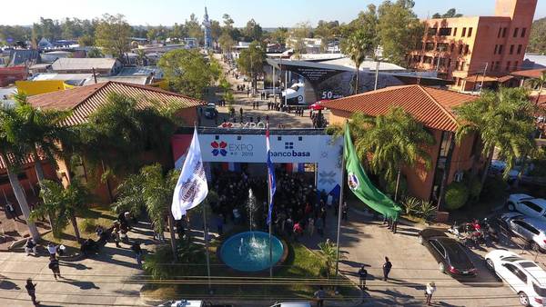 ARP pone a disposición el predio de la Expo para vacunación
