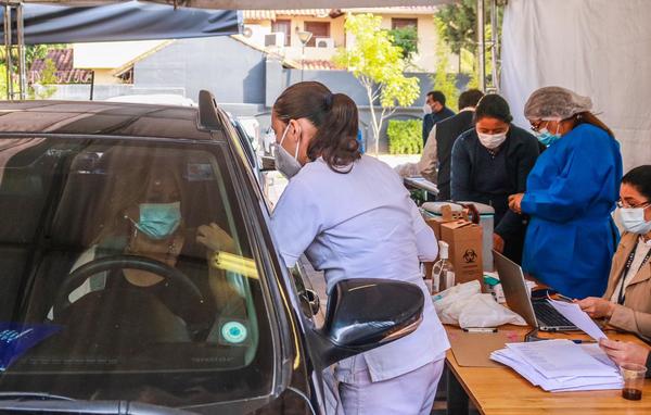 Salud amplía horario de algunos vacunatorios de Asunción y Central para hoy y mañana | .::Agencia IP::.