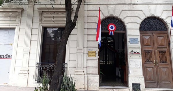 La Nación / Fondec adjudica G. 2.670 millones para 168 proyectos seleccionados en diversas disciplinas